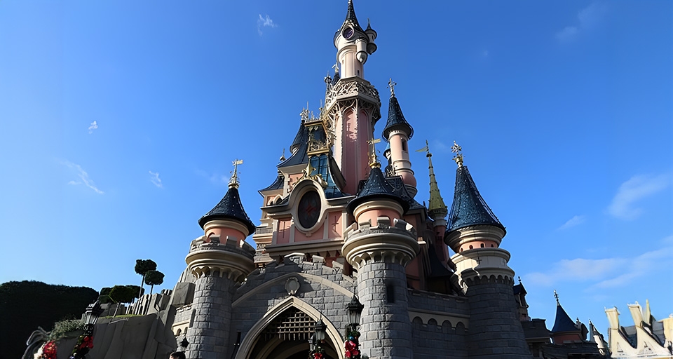 How To Get From Beauvais to Disneyland Paris